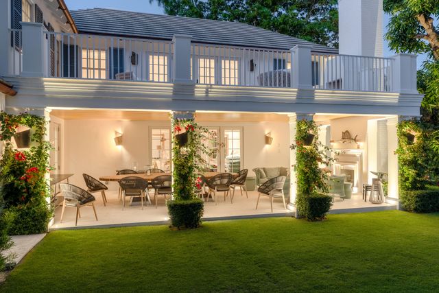 239 Emerald Lane, Palm Beach, FL 33480