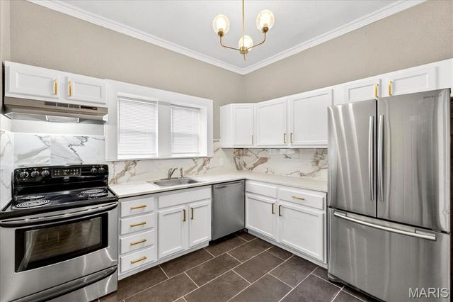 7721 Michigan Avenue, St Louis, MO 63111