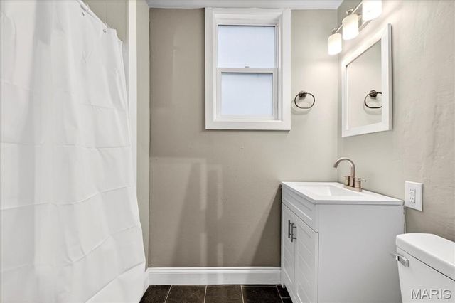 7721 Michigan Avenue, St Louis, MO 63111