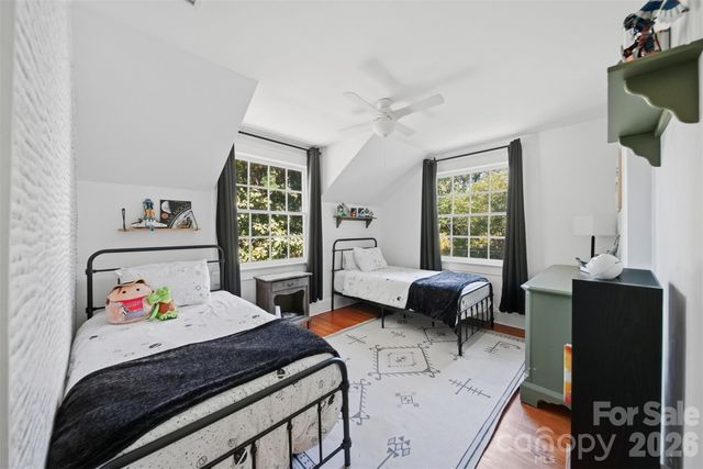 431 9th Street NW, Hickory, NC 28601