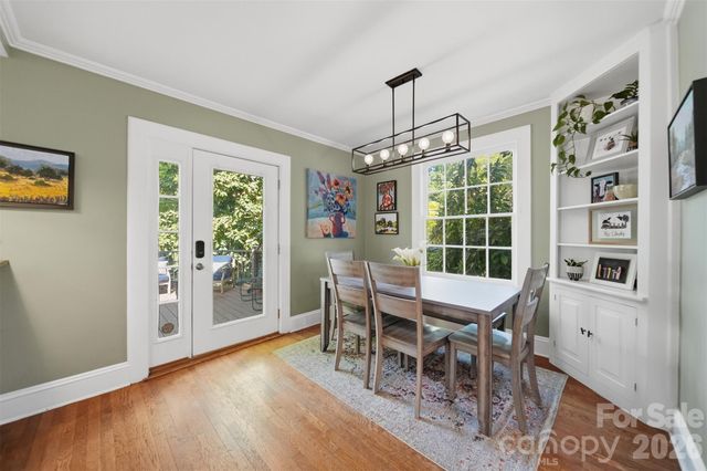 431 9th Street NW, Hickory, NC 28601