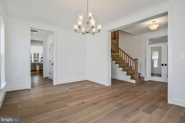 8205 DABNEY AVE, Springfield, VA 22152