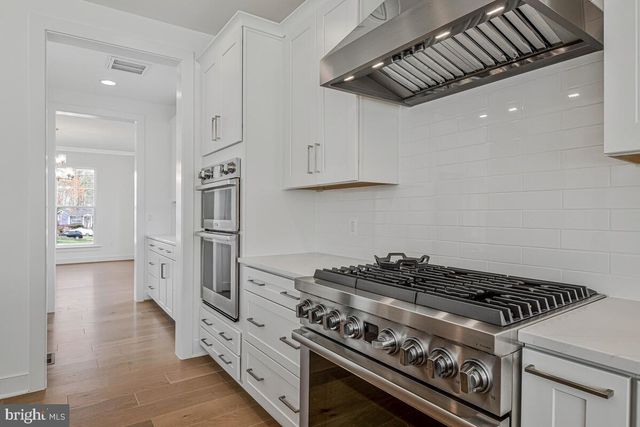 8205 DABNEY AVE, Springfield, VA 22152