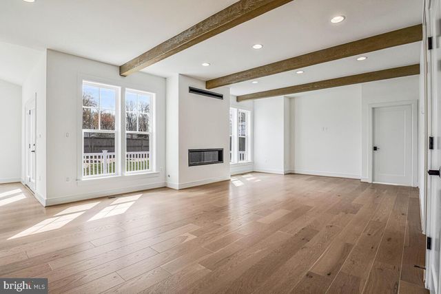 8205 DABNEY AVE, Springfield, VA 22152