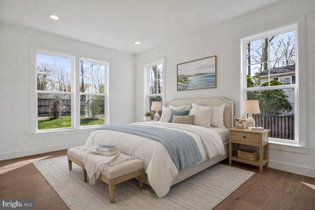 8205 DABNEY AVE, Springfield, VA 22152