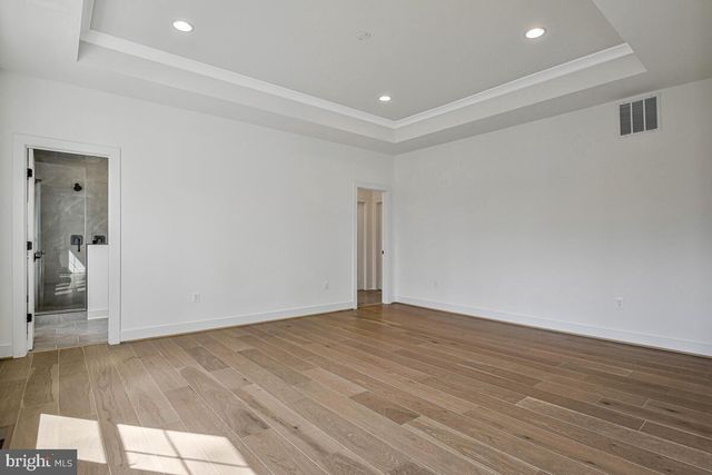 8205 DABNEY AVE, Springfield, VA 22152