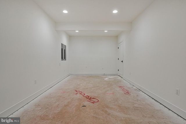 8205 DABNEY AVE, Springfield, VA 22152