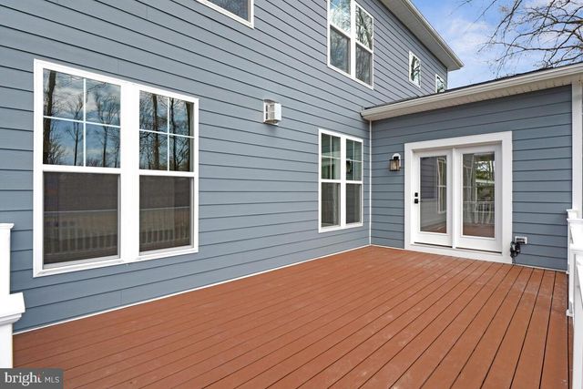 8205 DABNEY AVE, Springfield, VA 22152