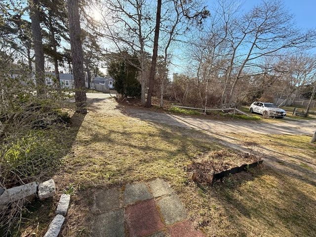 253 Shad Hole Rd 3A, Dennis, MA 02639