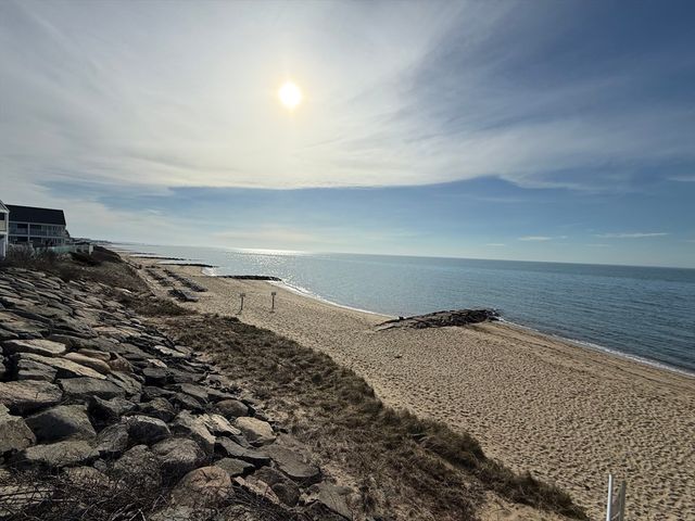 253 Shad Hole Rd 3A, Dennis, MA 02639