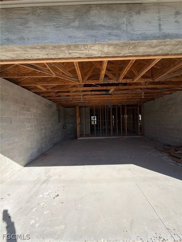 1719 NW 13th TER, Cape Coral, FL 33993