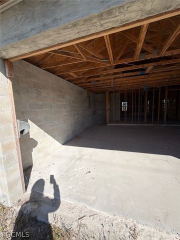 1719 NW 13th TER, Cape Coral, FL 33993