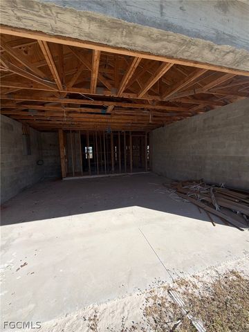 1719 NW 13th TER, Cape Coral, FL 33993