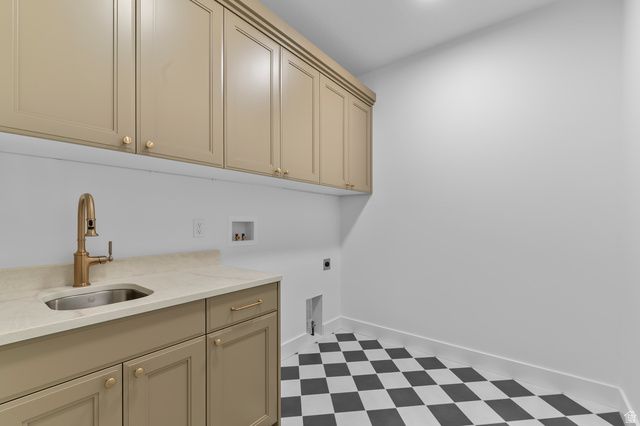 9952 N LITTLE LEAF LN, Highland, UT 84003
