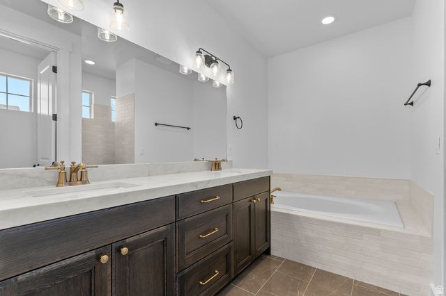 9952 N LITTLE LEAF LN, Highland, UT 84003
