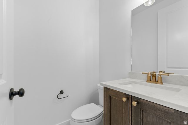 9952 N LITTLE LEAF LN, Highland, UT 84003