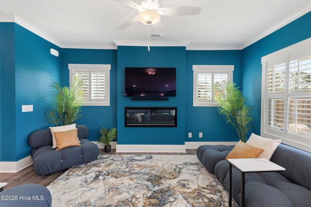 7426 Springwater Drive, Wilmington, NC 28411