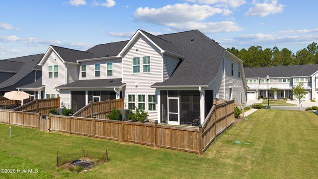 7426 Springwater Drive, Wilmington, NC 28411