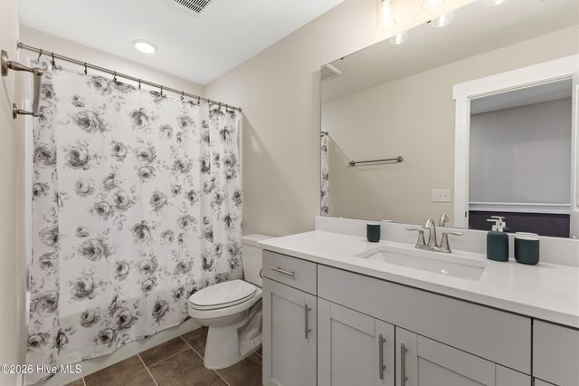 7426 Springwater Drive, Wilmington, NC 28411