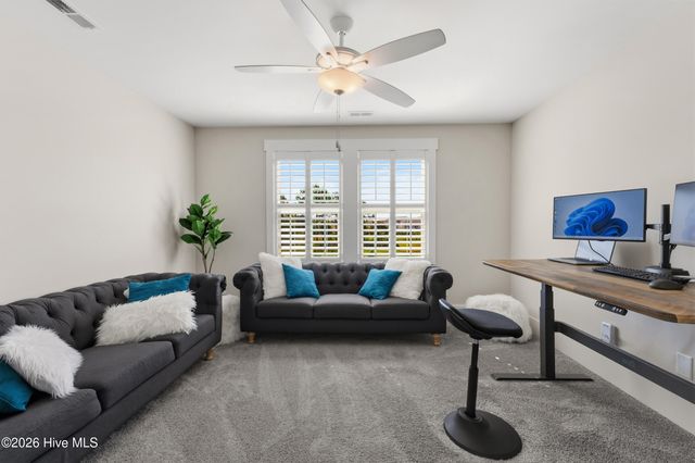 7426 Springwater Drive, Wilmington, NC 28411