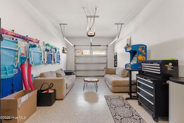 7426 Springwater Drive, Wilmington, NC 28411
