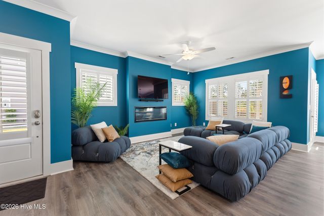 7426 Springwater Drive, Wilmington, NC 28411