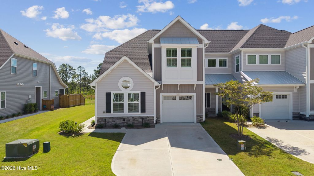 7426 Springwater Drive, Wilmington, NC 28411