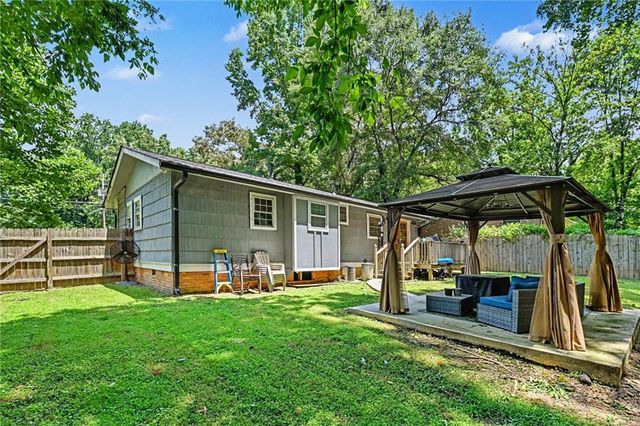 271 Oak Drive SE, Atlanta, GA 30354