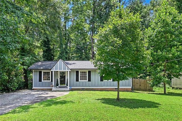 271 Oak Drive SE, Atlanta, GA 30354