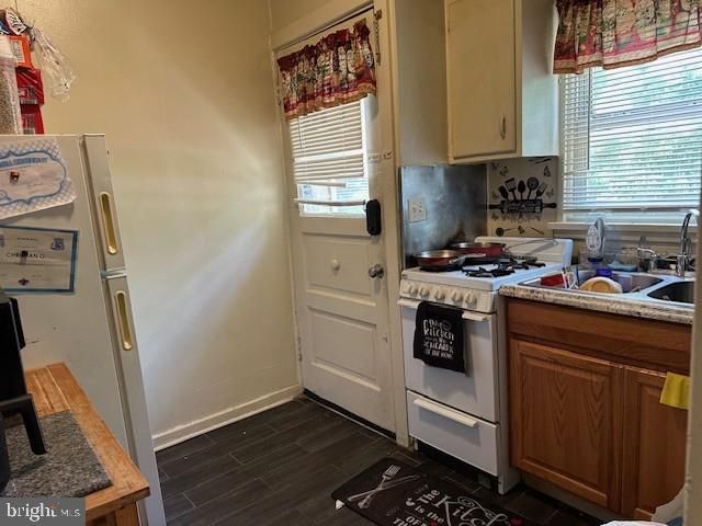 9 HAMMAKER ST, Highspire, PA 17034