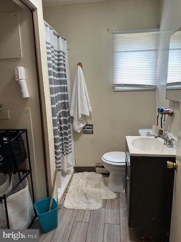 9 HAMMAKER ST, Highspire, PA 17034