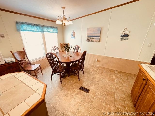 424800 E 1166 Road, Eufaula, OK 74432