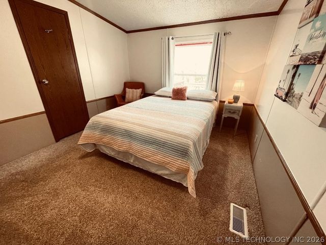 424800 E 1166 Road, Eufaula, OK 74432