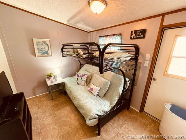 424800 E 1166 Road, Eufaula, OK 74432