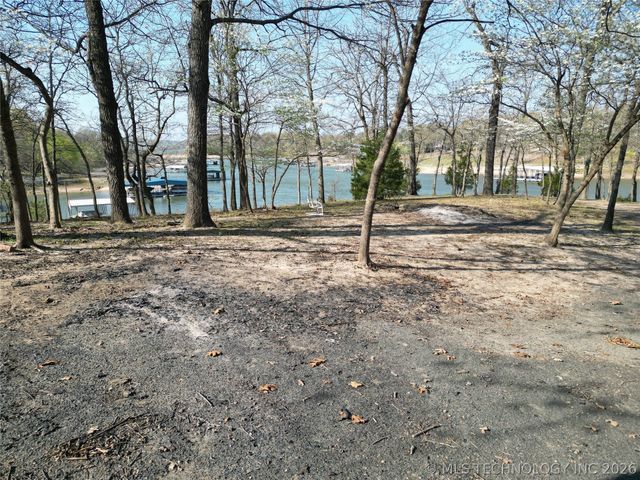 424800 E 1166 Road, Eufaula, OK 74432