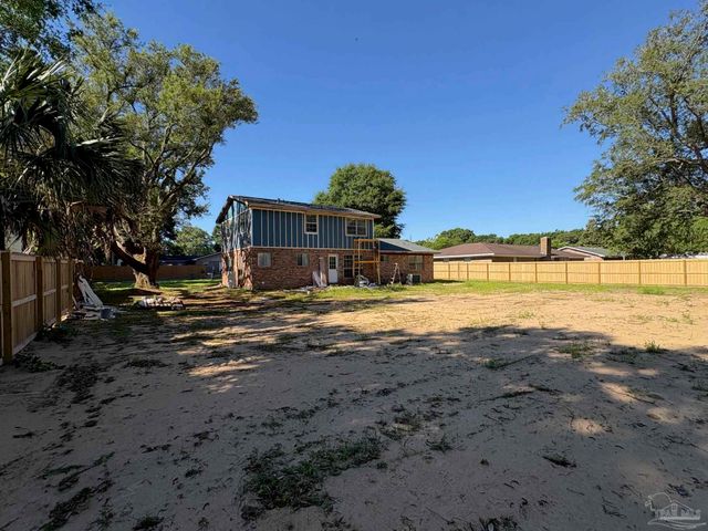4200 Croydon Rd, Pensacola, FL 32514