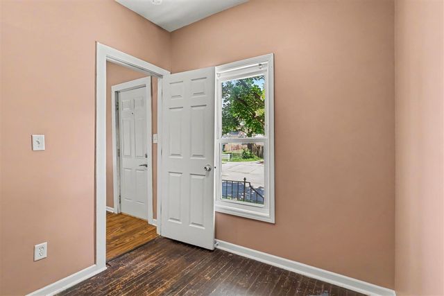 740 12th Street, Grand Rapids, MI 49504