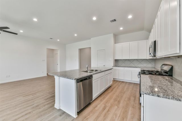 3019 King Oaks Street, Baytown, TX 77251