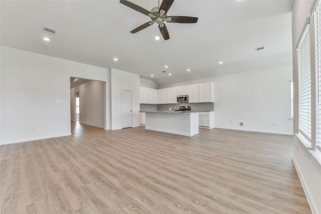 3019 King Oaks Street, Baytown, TX 77251