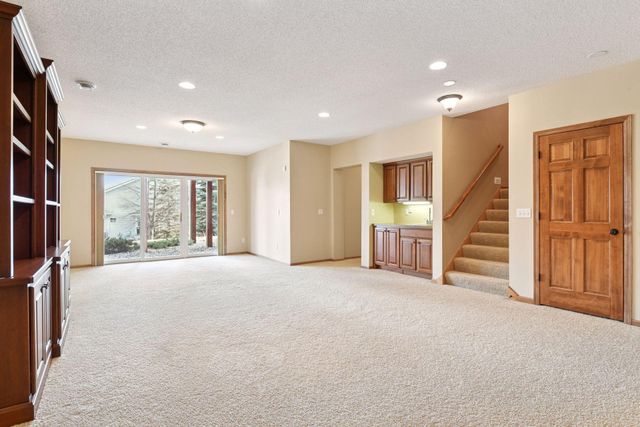 7703 Vasserman Place, Chanhassen, MN 55317