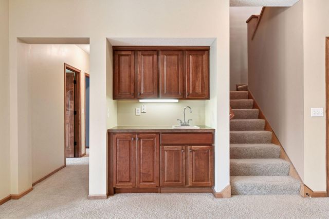 7703 Vasserman Place, Chanhassen, MN 55317