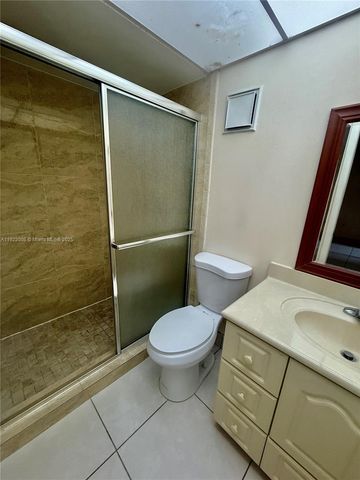 8760 SW 133rd Ave Rd 210, Miami, FL 33183