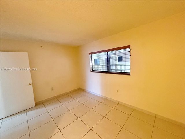 8760 SW 133rd Ave Rd 210, Miami, FL 33183