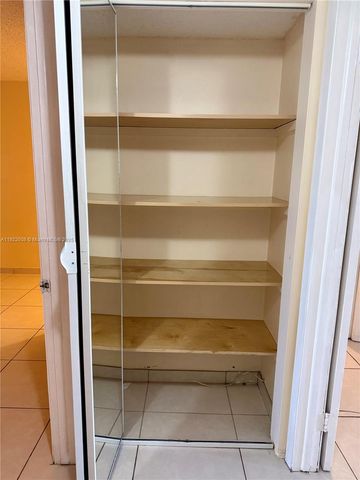 8760 SW 133rd Ave Rd 210, Miami, FL 33183