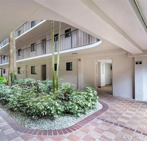 8760 SW 133rd Ave Rd 210, Miami, FL 33183