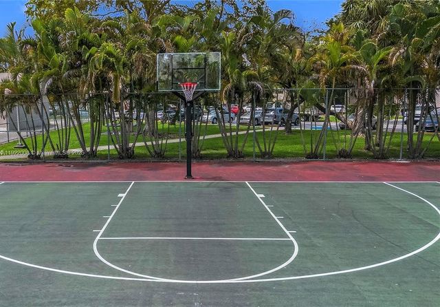 8760 SW 133rd Ave Rd 210, Miami, FL 33183