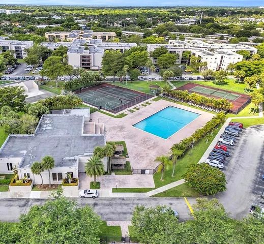 8760 SW 133rd Ave Rd 210, Miami, FL 33183