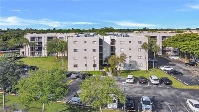 8760 SW 133rd Ave Rd 210, Miami, FL 33183