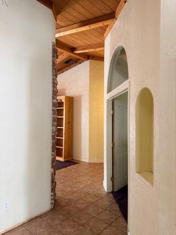 7222 Almond Ave, Orangevale, CA 95662