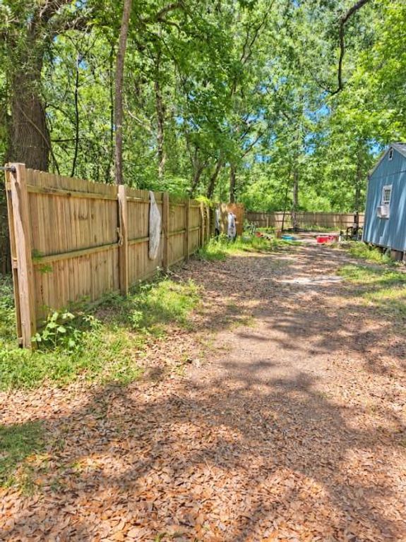 1622 Wardwood Drive, Mobile, AL 36605 — exterior